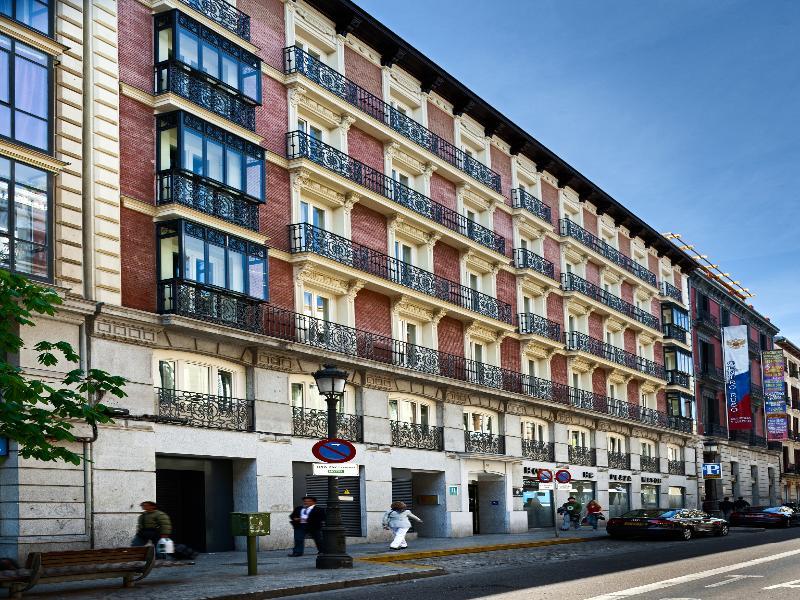 Catalonia Plaza Mayor Madrid Exterior photo